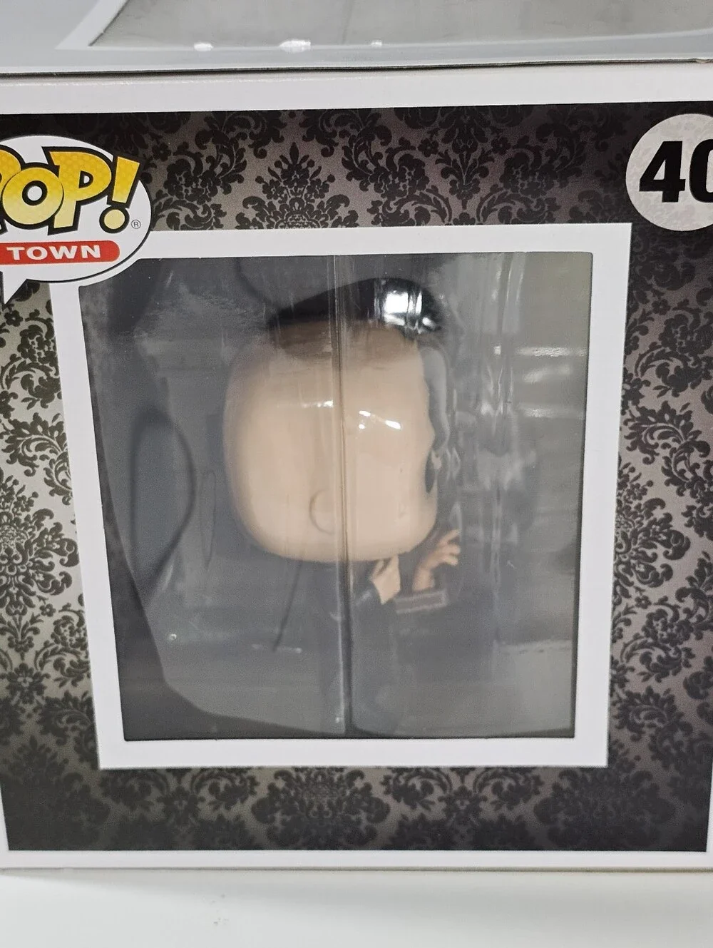 Funko Pop! Town set Uncle Fester and the Addams Family Mansion #40